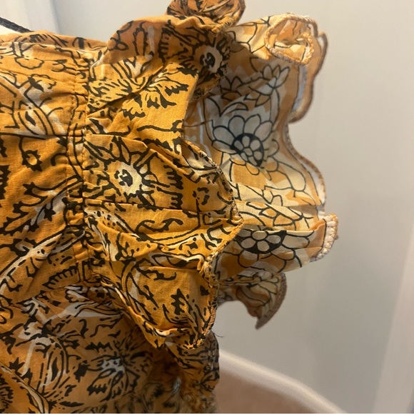 House Of Harlow blouse 
NWOT. Xsmall - Picture 7 of 7